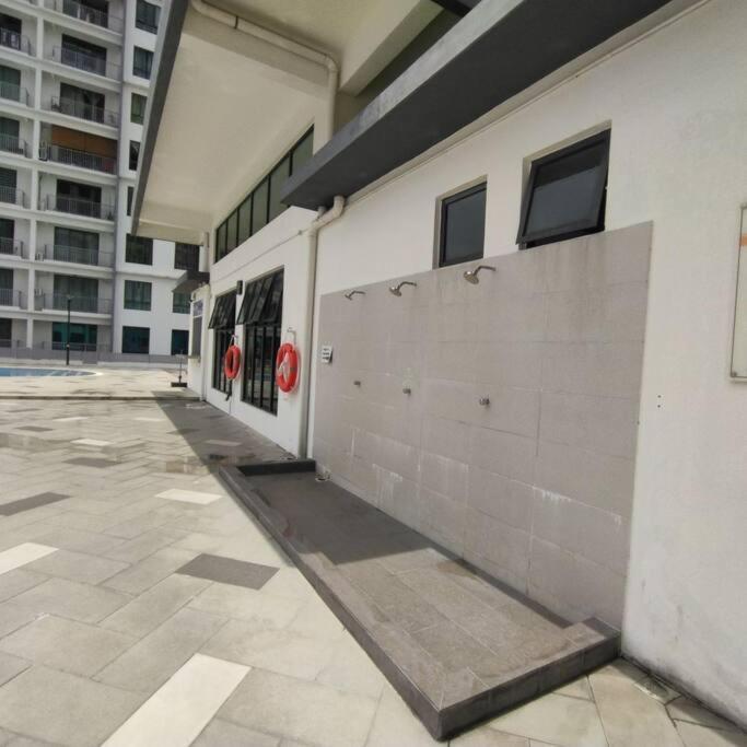 Apartment 191 Cozy Casa Kayangan 3br 6pax By Grab A *