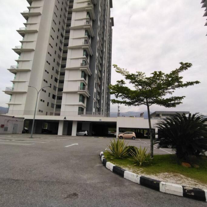 Apartment 191 Cozy Casa Kayangan 3br 6pax By Grab A *